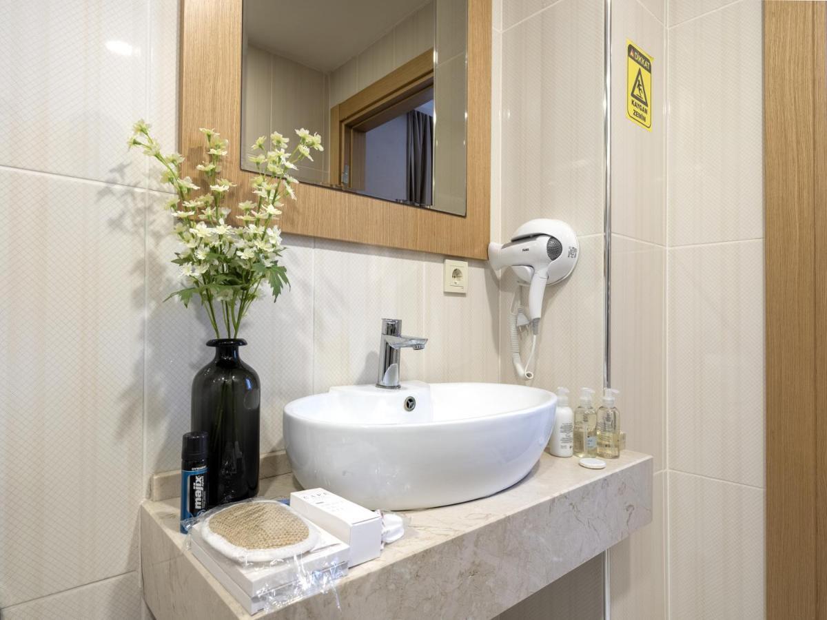 Merlin Hotel Istanbul Eksteriør bilde